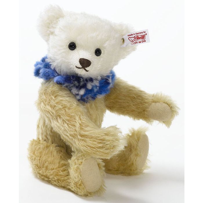 Summer Festival 2012 Bear - Wolfe Nursery